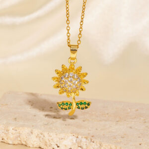 Wholesale European and American style sunflower necklace women's light luxury simple design fashion trend Joker temperament titanium steel clavicle chain