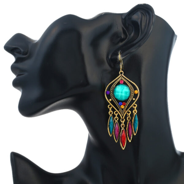 Wholesale Fashion European and American elegant big brand resin earrings long tassel street shot personalized earrings earrings female fashion jewelry