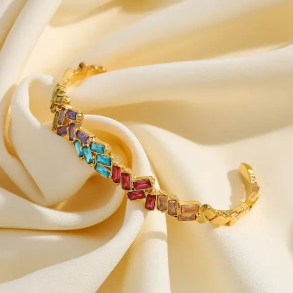 304 Stainless Steel C Shape Geometric PVD Coated Zircon Real Gold Plated Fashion Waterproof Non Tarnish Plating Gold Bangle