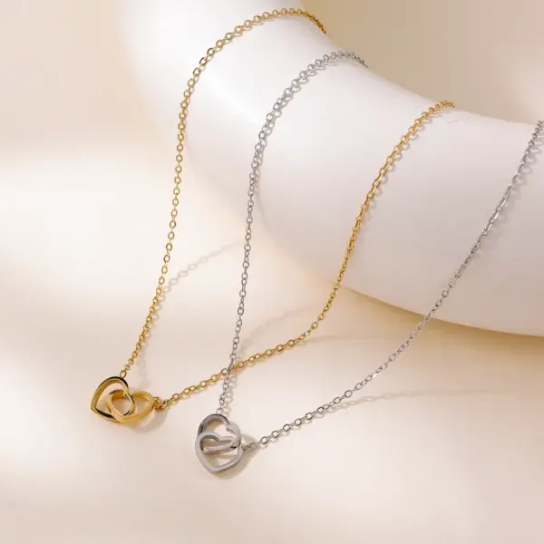 Wholesale 304 Stainless Steel Heart Shape PVD Coated Stone-Free 18K Real Gold Plated Necklace