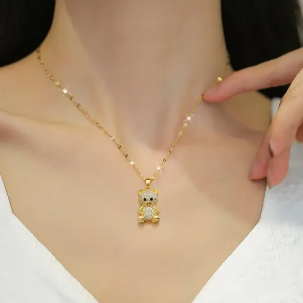 Wholesale Golden Plated 304 Stainless Steel Electroplating Zircon Animal Cute Pendant Necklace For Women's