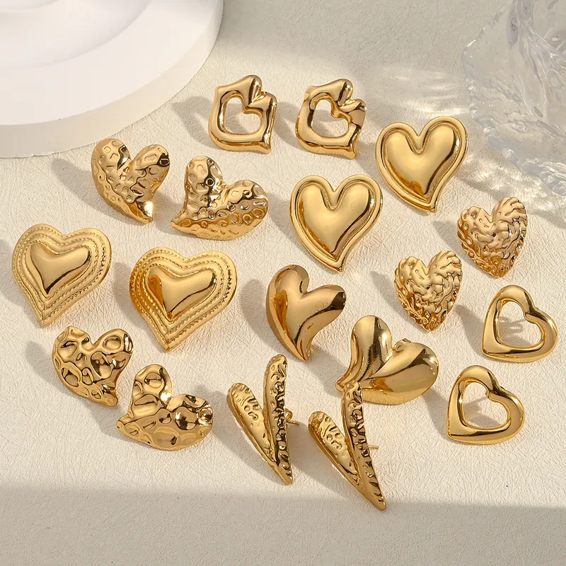 Wholesale Electroplating Golden Plated Lips Red Heart 304 Stainless Steel Casual Simple Style lishing Plating Earrings