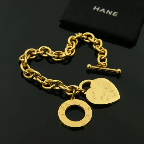 Wholesale Real Gold Plated Heart Shape 304 Stainless Steel Simple Style Commute Waterproof Non Tarnish Bracelets