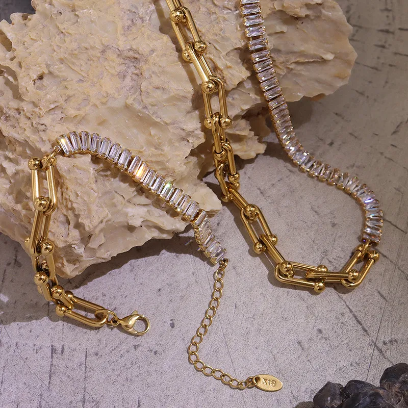 Wholesale PVD Coated Real Gold Plated 18K Gold Clouds 304 Stainless Steel Fashion Waterproof Non Tarnish