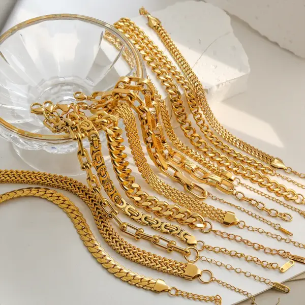 Wholesale Ion Plating (IP) Letter 304 Stainless Steel Classic Style Waterproof Non Tarnish 304 Stainless Steel Lobster Trigger Clasp Closure Chain Bracelet