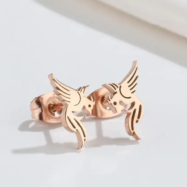 Wholesale PVD Coated 18K Gold Real Gold Plated Phoenix 304 Stainless Steel Fashion Waterproof Non Tarnish Ear Studs