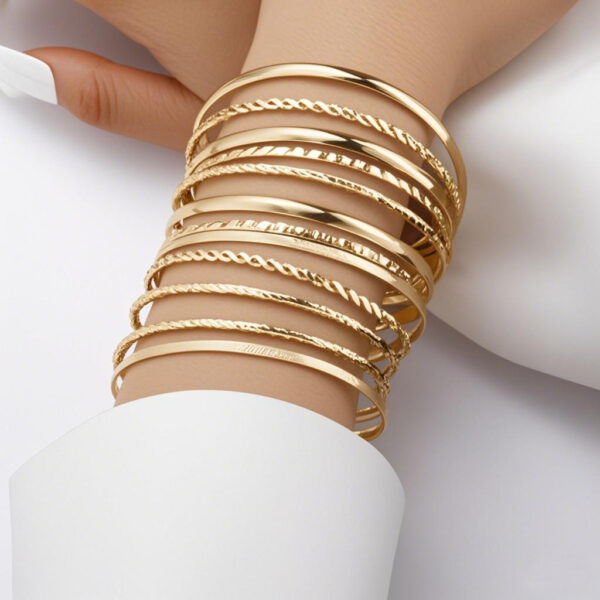 Wholesale Cross-border European and American Retro Exaggerated Personality Overlapped Wide-face Bracelet suit Gladiosity Irregular Mix and Match Hollow-out Handpiece