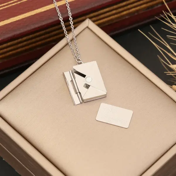Wholesale PVD Coated 18K Gold Real Gold Plated Solid Color Stainless Steel Simple Style Waterproof Non Tarnish 304 Stainless Steel Pendant Necklace