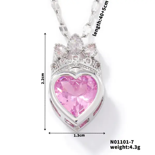 Wholesale Fashion Exquisite Crown Heart Shape Copper Inlaid With Zircon Pendant Necklace Trendy New Necklace
