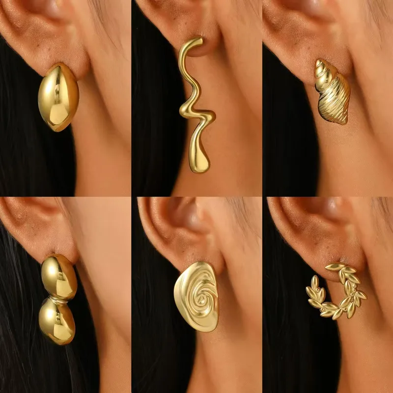 Wholesale 1 Pair Retro Simple Style Commute Geometric 304 Stainless Steel 18K Gold Plated Ear Studs