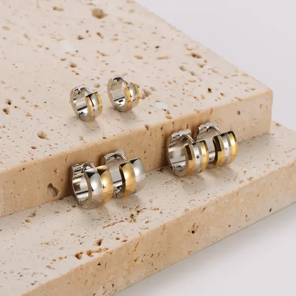 304 Stainless Steel Round Electroplating No Inlaid Imitation Gold Simple Style Waterproof Non Tarnish Polishing Gold Hoop Earrings