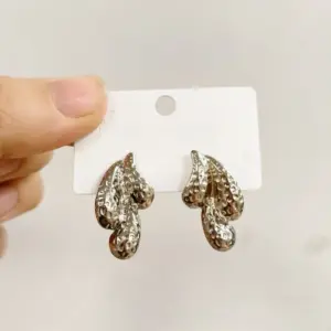 Steel Color Earrings 061 / 18k