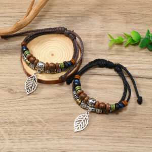 Wholesale Vintage leaf pendant multi-layer pull-out handmade necklace