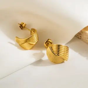Wholesale 1 Pair IG Style Simple Style Geometric Plating 304 Stainless Steel 14K Gold Plated Stainless Steel Earrings