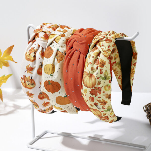 Wholesale Fabric Thanksgiving-themed headband with maple leaf, turkey, pumpkin, and mushroom prints - a stylish holiday hair accessory set (4 pieces).
