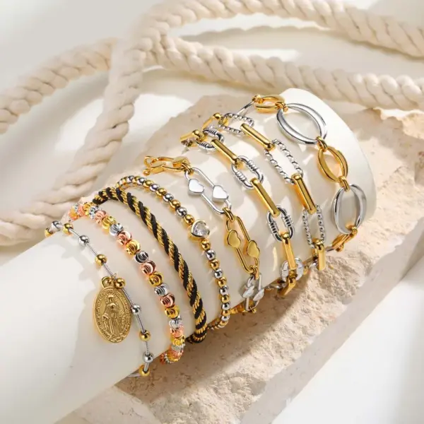 Wholesale Water Plating Vacuum Electroplating (In Furnace) Plated 18K Real Gold Heart Shape 201 Stainless Steel 304 Stainless Steel Women's Zircon Mixed Color Lobster Clasp Bracelet Jewelry