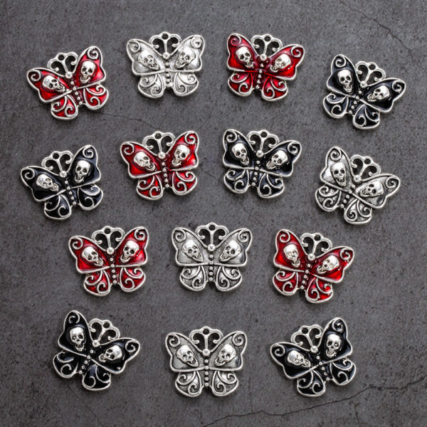 Wholesale Vintage Gothic Diablo Butterfly Skull Pendant DIY Accessories Alloy Jewelry Halloween Hollow Pendant