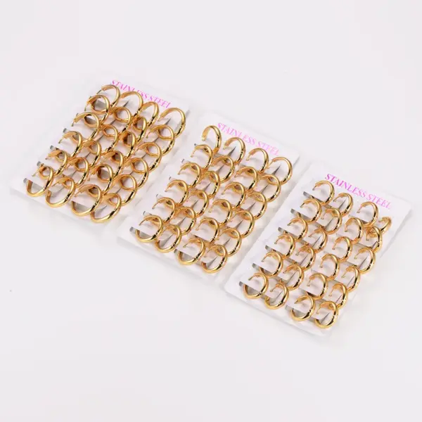 Wholesale 303 Stainless Steel Circle Electroplating Imitation Gold Vintage Style Classic Style Commute Earrings