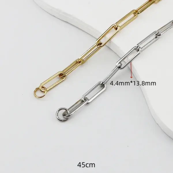 Wholesale Rack Plated Long-Lasting Plated Vacuum Plating Gold Plated Paper Clip 304 Stainless Steel Simple Style 304 Stainless Steel Necklace