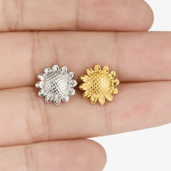 Wholesale PVD Coated Real Gold Plated Sunflower 304 Stainless Steel Simple Style IG Style Waterproof Non Tarnish Ear Studs