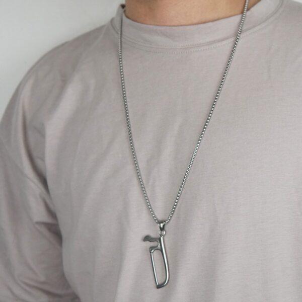 Wholesale Bar hip-hop fashion saw necklace men's and women's titanium steel jewelry