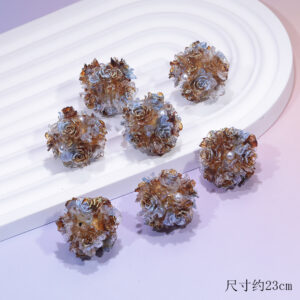 Amber three-dimensional flower ball