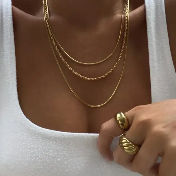 Wholesale Jewelry Casual Simple Style Solid Color 304 Stainless Steel 18K Gold Plated Plating Stainless Steel Necklaces