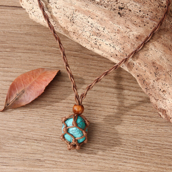 Wholesale Rose Quartz Hand-woven Vintage Necklace