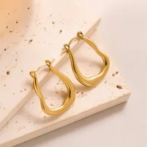 Eh069 Earrings / Gold