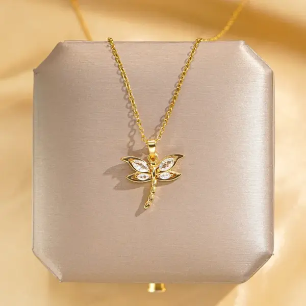 Wholesale Jewelry Glam Luxurious Solid Color 304 Stainless Steel Copper Diamond 18K Gold Plated Plating Inlay Pendant Necklace
