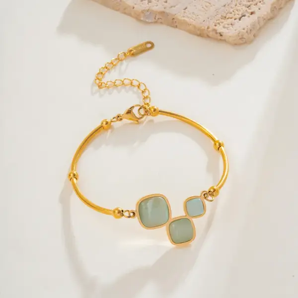 Wholesale PVD Coated Square 304 Stainless Steel Glam Romantic Waterproof Non Tarnish Bracelets Necklace