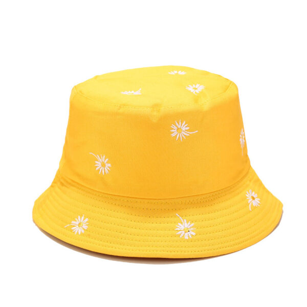 Wholesale Ins New Daisy Embroider Double-Sided Fisherman Hat Women's Autum Outdoor Sun Protection Hat Couple Sunshade Basin Hat