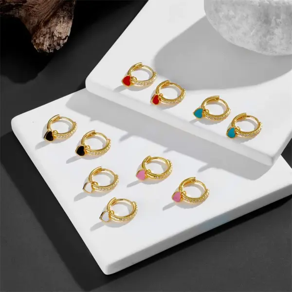 Wholesale Fashion Heart-shaped Earrings Ear Buckle Drop Oil Copper Earrings