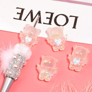 Wholesale Glittery heart-shaped rhinestone wing beaded bear charm
