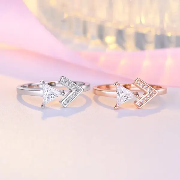 Wholesale Simple Style Solid Color Copper Plating Inlay Artificial Diamond Rings 1 Piece