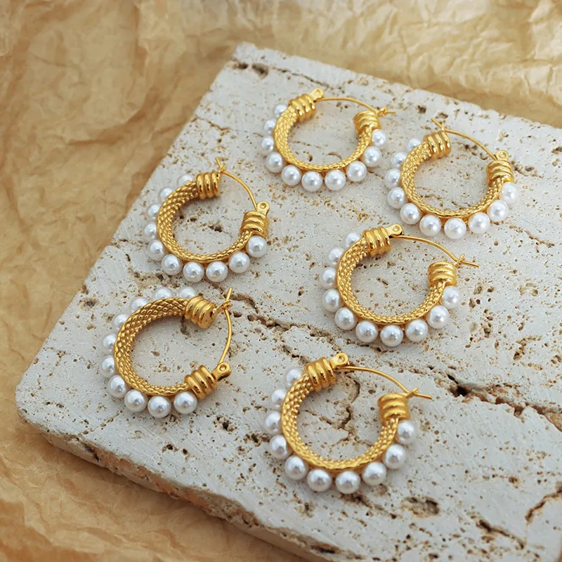 Wholesale PVD Coated Real Gold Plated 18K Gold C Shape 304 Stainless Steel Vintage Style Waterproof Non Tarnish Earrings