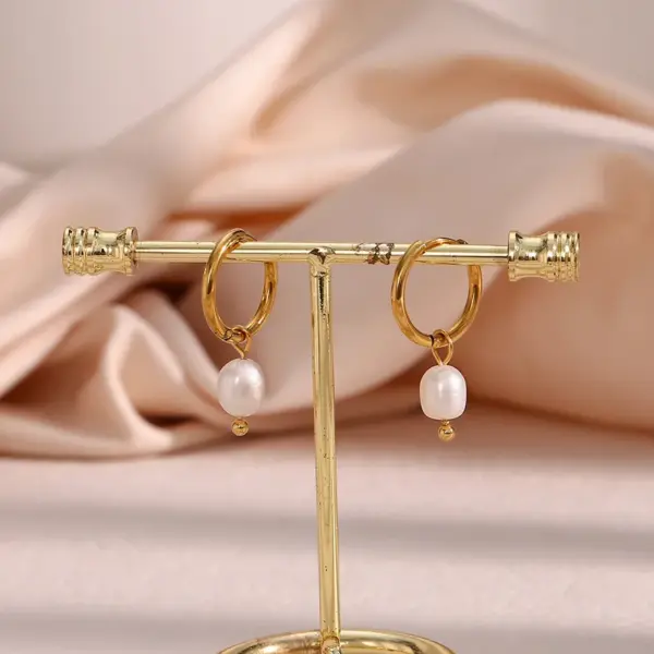 Wholesale PVD Coated Real Gold Plated 18K Gold Geometric 304 Stainless Steel Retro Waterproof Non Tarnish Earrings