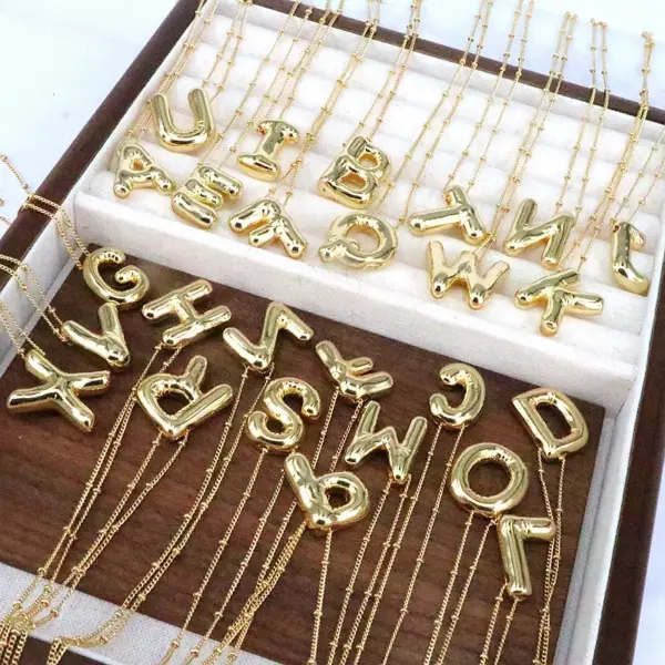 Wholesale Simple Style Classic Style Letter Copper 18k Gold Plated Pendant Necklace In Bulk