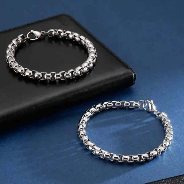Wholesale Fashion Solid Color Titanium Steel Bracelets