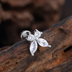 3378 Silver / Ear Studs