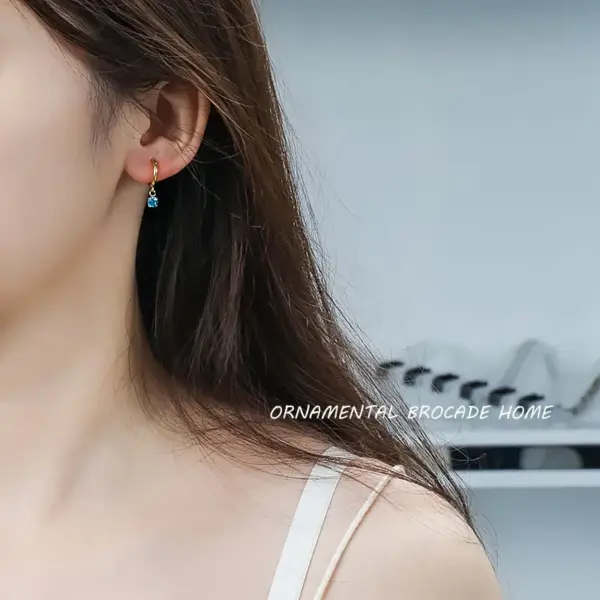 Wholesale 1 Pair Simple Style Geometric Inlay Titanium Steel Zircon Earrings