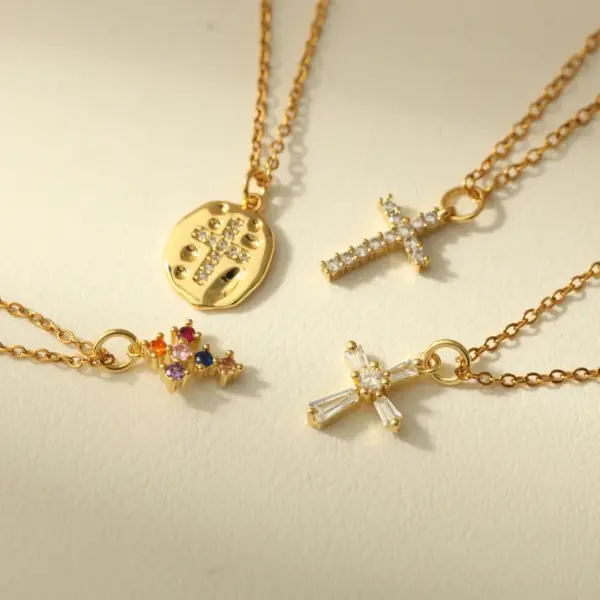 PVD Coated Real Gold Plated Cross Virgin Mary Heart Shape 304 Stainless Steel Retro Commute Waterproof Non Tarnish 304 Stainless Steel Lobster Trigger Clasp Closure Pendant Necklace