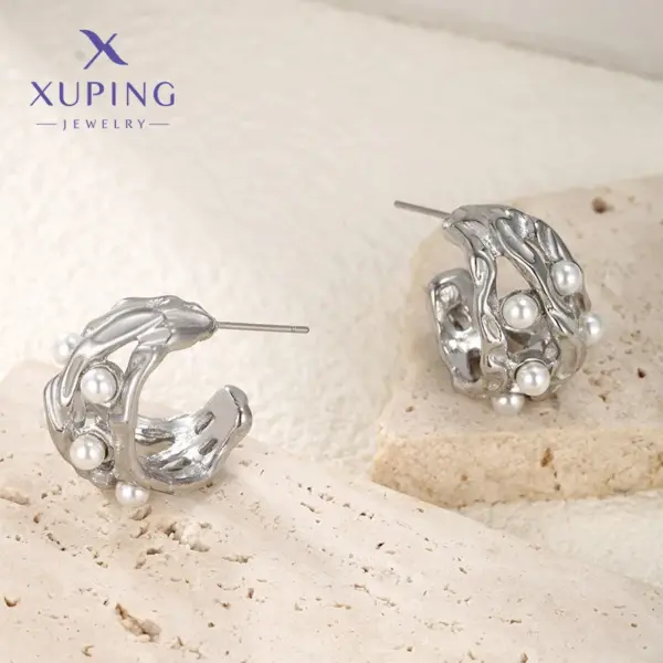 Wholesale 1 Pair Elegant Vintage Style XUPING Geometric Hollow Out Inlay 304 Stainless Steel Artificial Pearls 18K Gold Plated Raw Steel Ear Studs