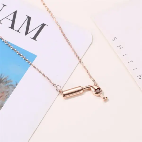 Bottle Foot Wine Bottle Copper Simple Style Alloy Necklace