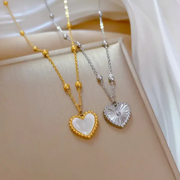 Wholesale Lady Heart Shape Shell Titanium Steel Plating Pendant Necklace 1 Piece