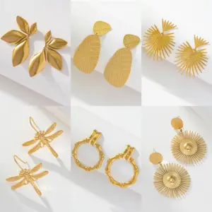 Wholesale Real Gold Plated 316 Stainless Steel PVD Coated Leaf Dragonfly Basic Simple Style Classic Style Hoop Earrings For Women's