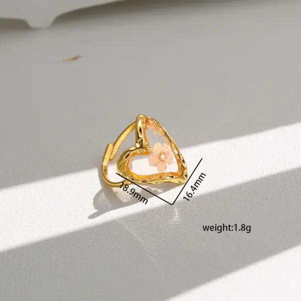 Wholesale Titanium Steel Simple Eternal Flower Ring For Women, Minimalist Design, 304 Stainless Steel, Vacuum Electroplating (In Furnace), Heart-Shaped Flower Asymmetric Adjustable Ring