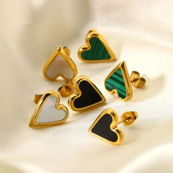PVD Coated Real Gold Plated Heart 304 Stainless Steel Fashion Waterproof Non Tarnish 316 Stainless Steel Ear Studs