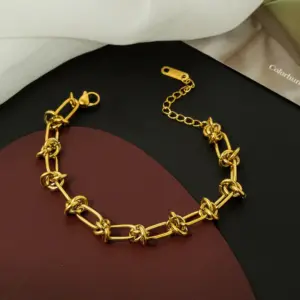 Qye243 Thorn Chain Bracelet / Gold