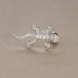 a-25 Silver 1 Piece